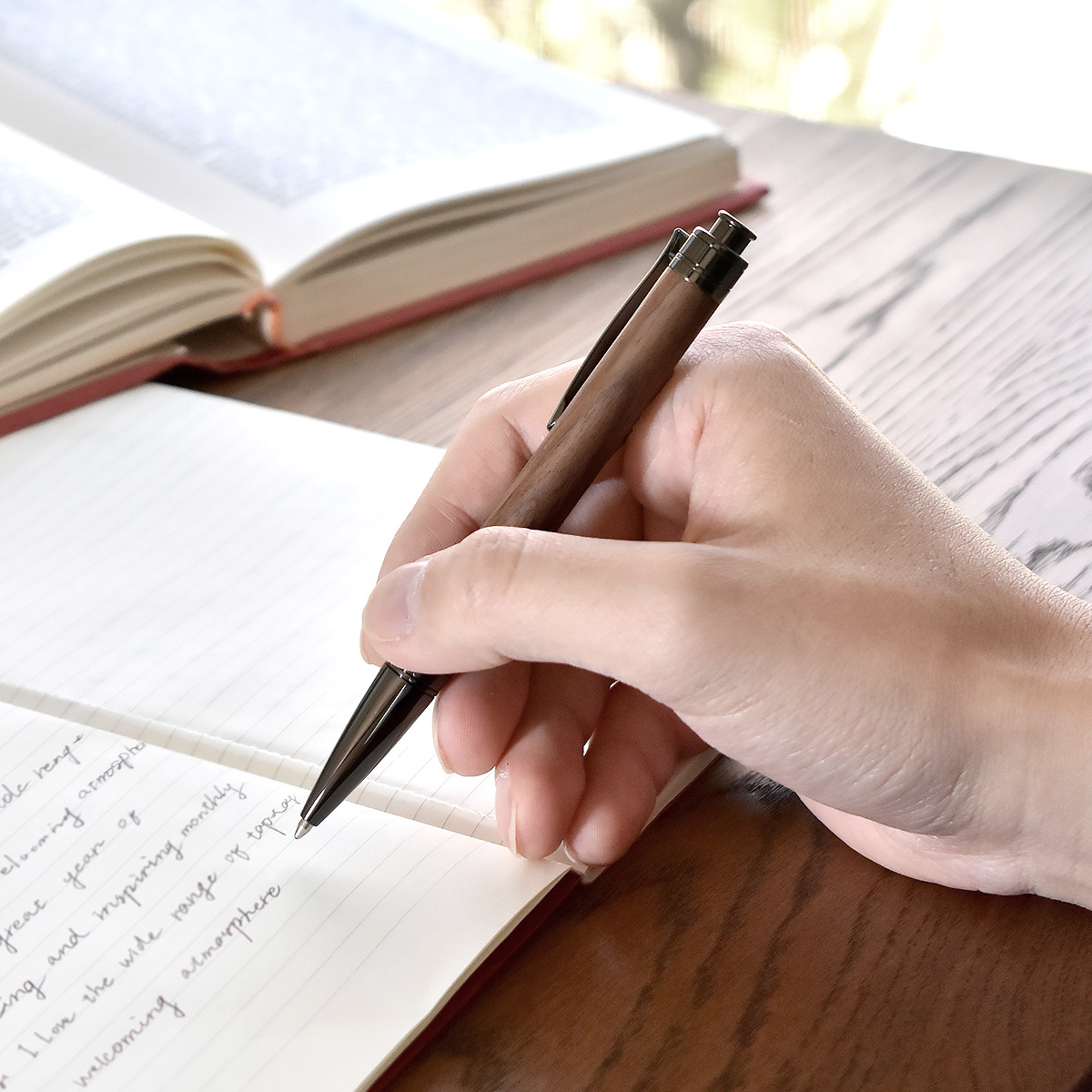 名入れ可能！木製ボールペン
