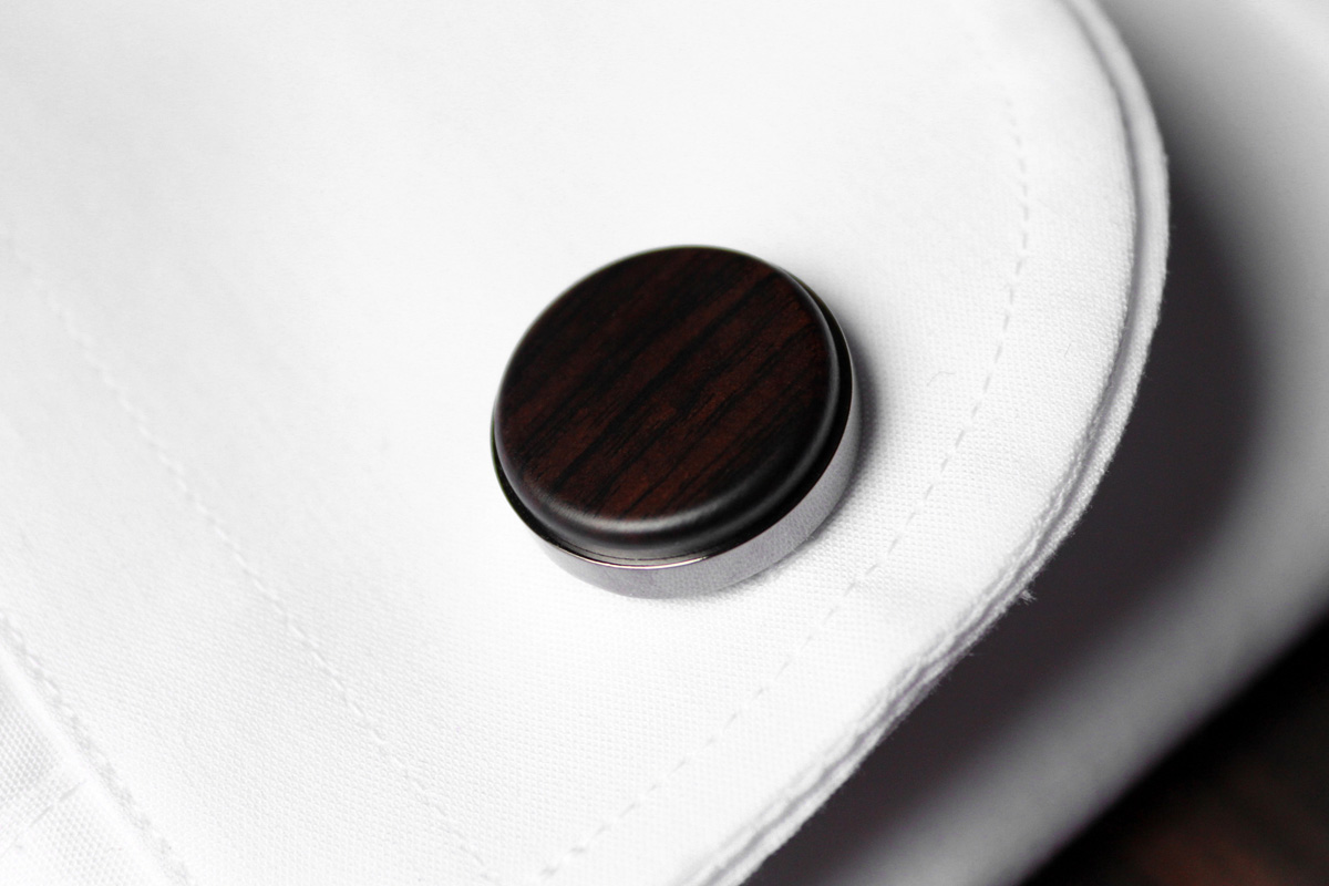 本物の木を組み合わせたおしゃれな木製カフス「CUFF LINKS（黒檀）」