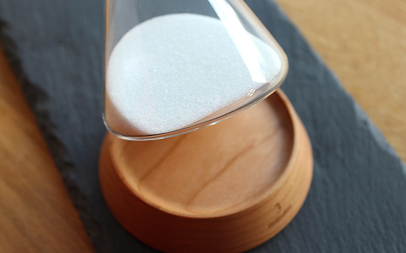 贅沢な時間に癒されるおしゃれな木製砂時計