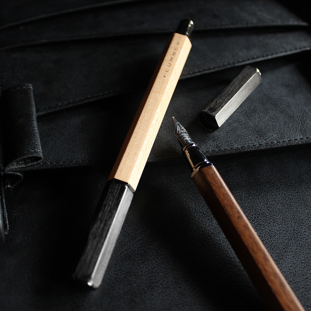 削り出したアルミに銘木をプラス「FOUNTAIN PEN HEXAGON」