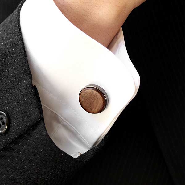 「CUFF LINKS」本物の木を組み合わせたおしゃれな木製カフス(カフリンクス)