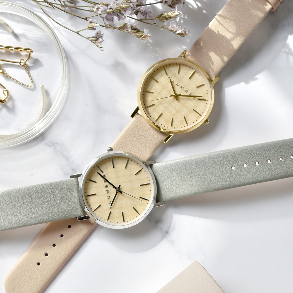 文字盤に本木目を使用したシンプルな腕時計「WATCH 1100（ヨーロピアンメープル）」