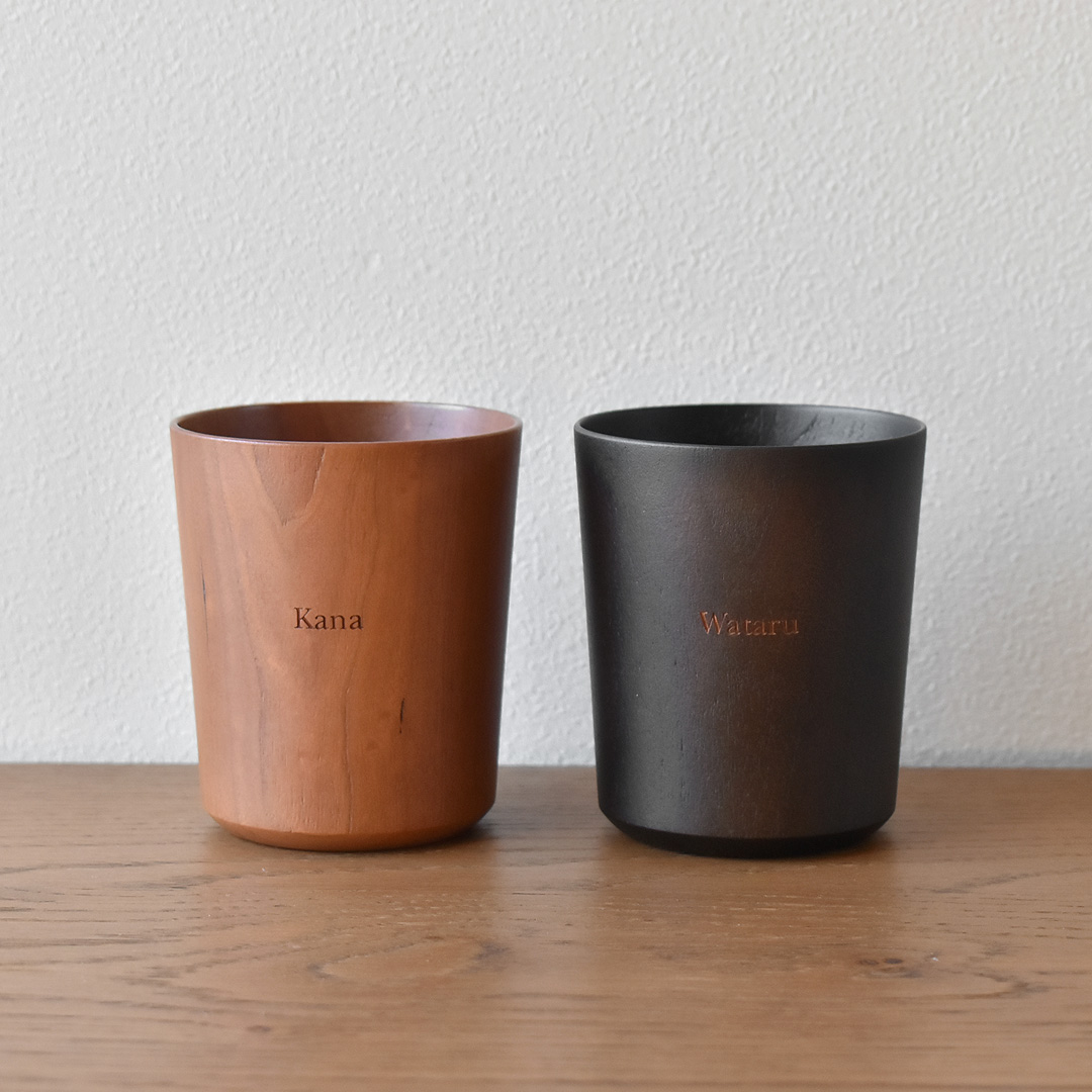 食卓に温もりを添える天然木チェリーのコップ 「Wooden Cup（ダークブラウン）」