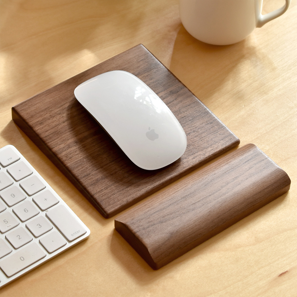 自分のスタイルに合わせられる フレキシブルな木製マウスパッド「Mouse Pad」
