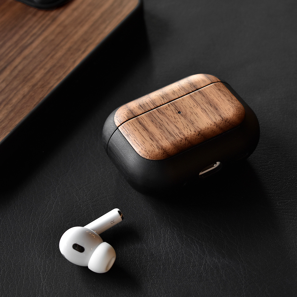 高級天然木と高強度素材G10のAirPods Pro専用ケース