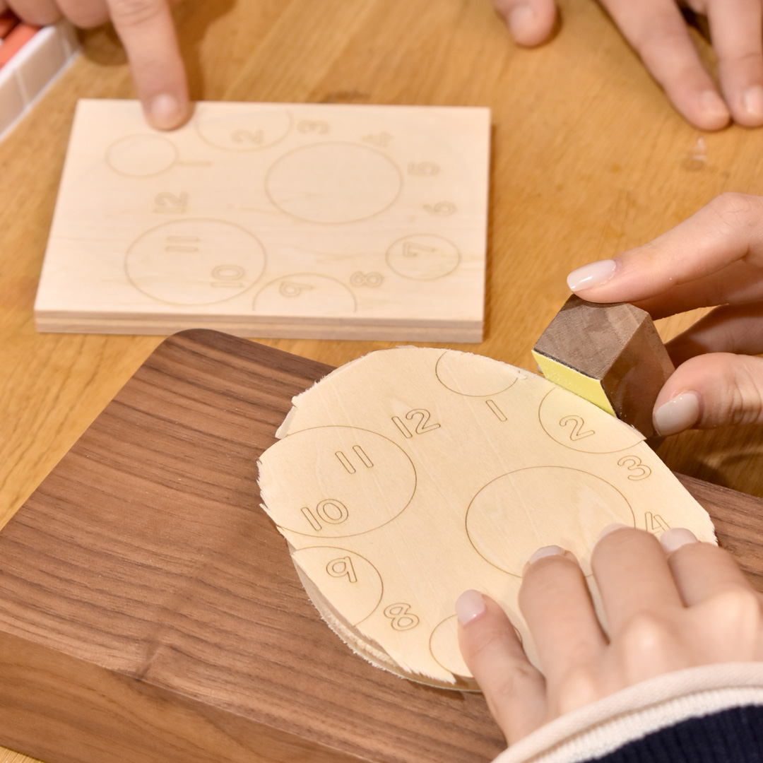 【福井店】3月ワークショップ「恐竜のたまご時計」
