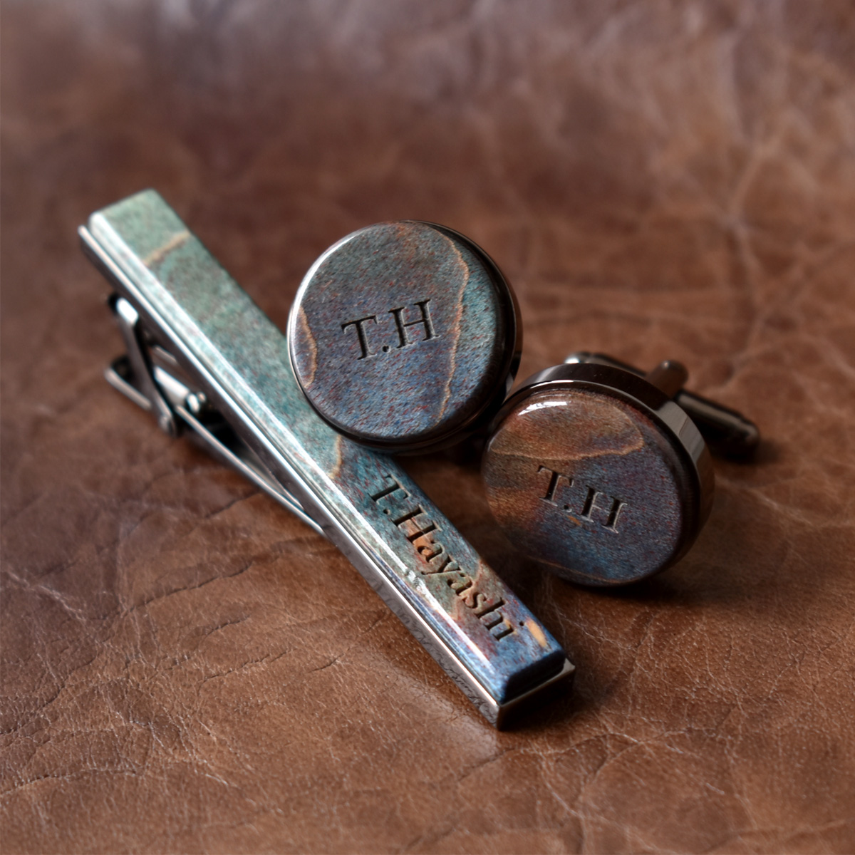 【一部店舗限定】TIE PINS & CUFF LINKS ギフトセット（スタビライズドウッド）