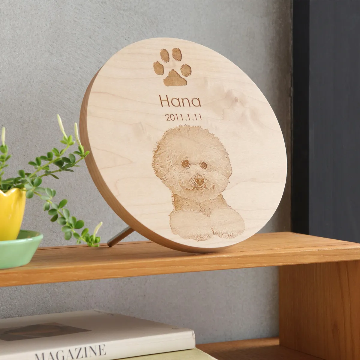 新商品 正円と正方形の、想いを刻む木製メッセージボード「Message Board Square/Round」